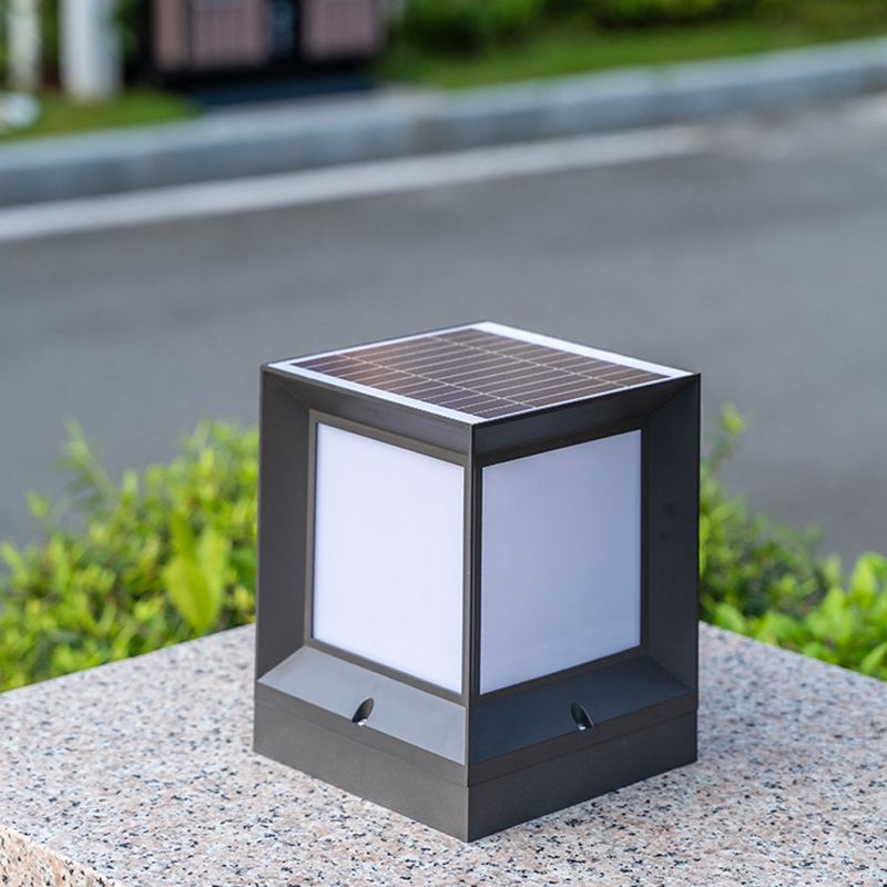 Nuvipem Modern Simple Rectangle Metal Outdoor Floor Lamp, Black