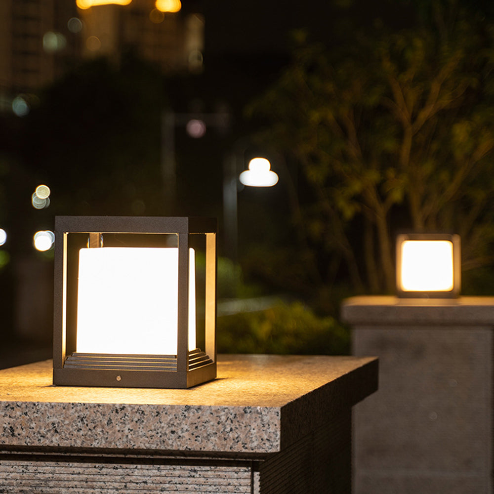 Kelaban Modern Rectangular Metal Outdoor Lamps, Black