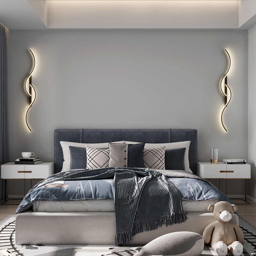 Vireth Modern Linear Wave Bedroom Wall Lamp, Black/Gold-Neutral Decor