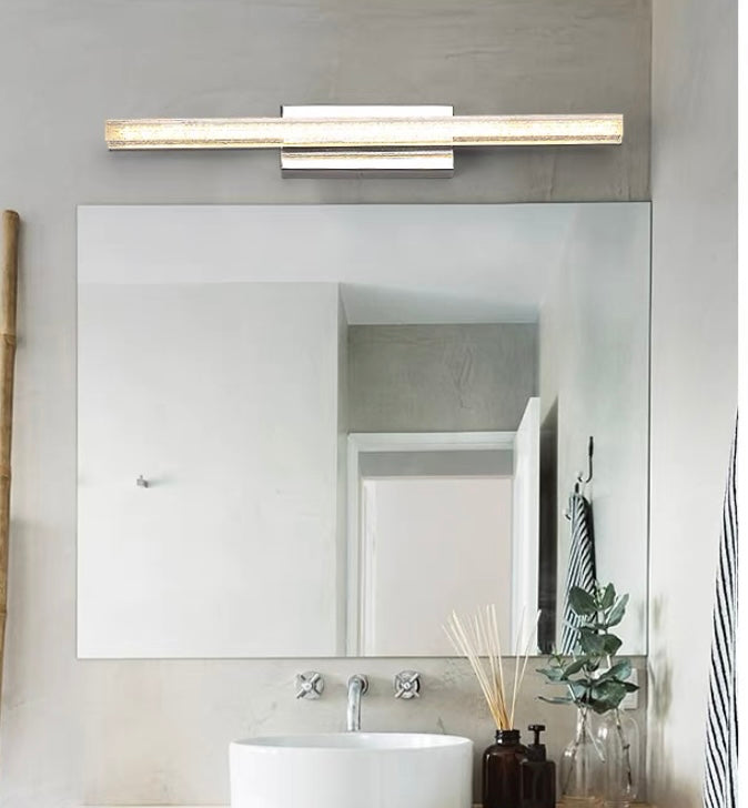 Nesukik Modern Rectangular Metal Modern Wall Lamp, Silver