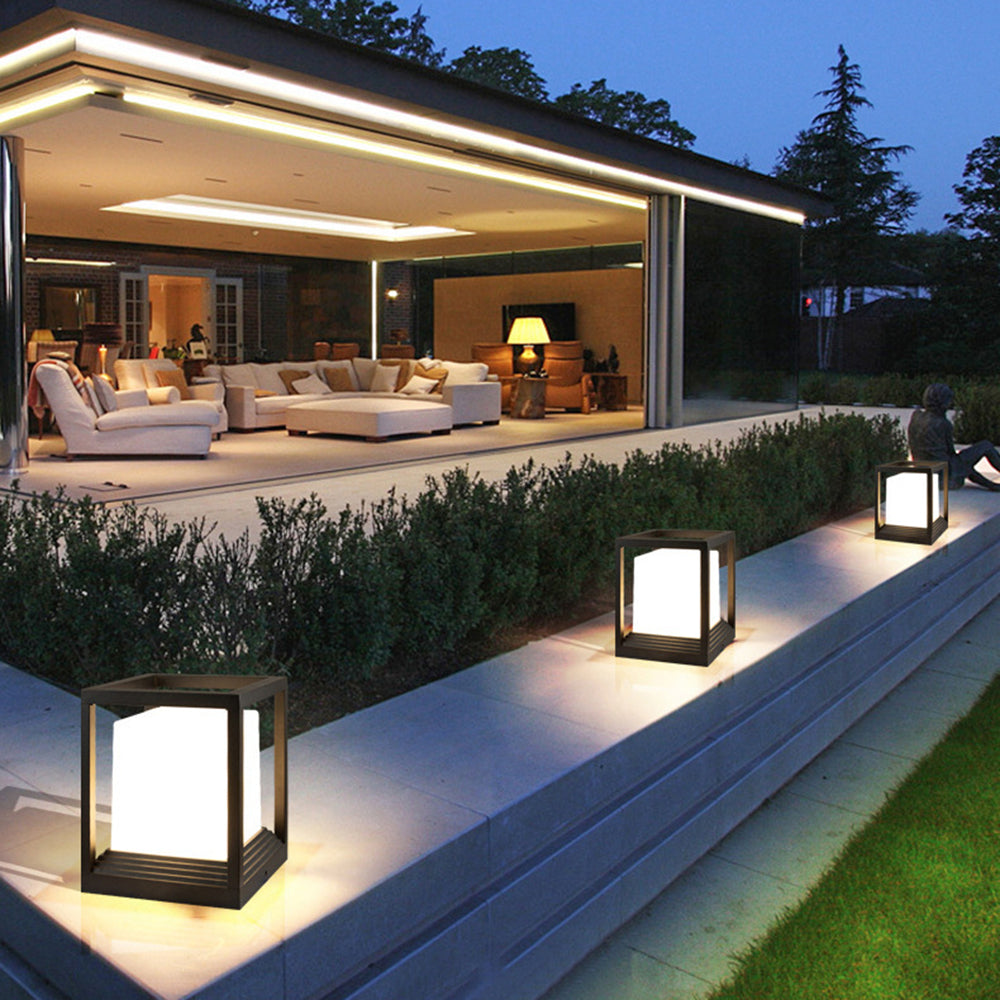 Kelaban Modern Rectangular Metal Outdoor Lamps, Black