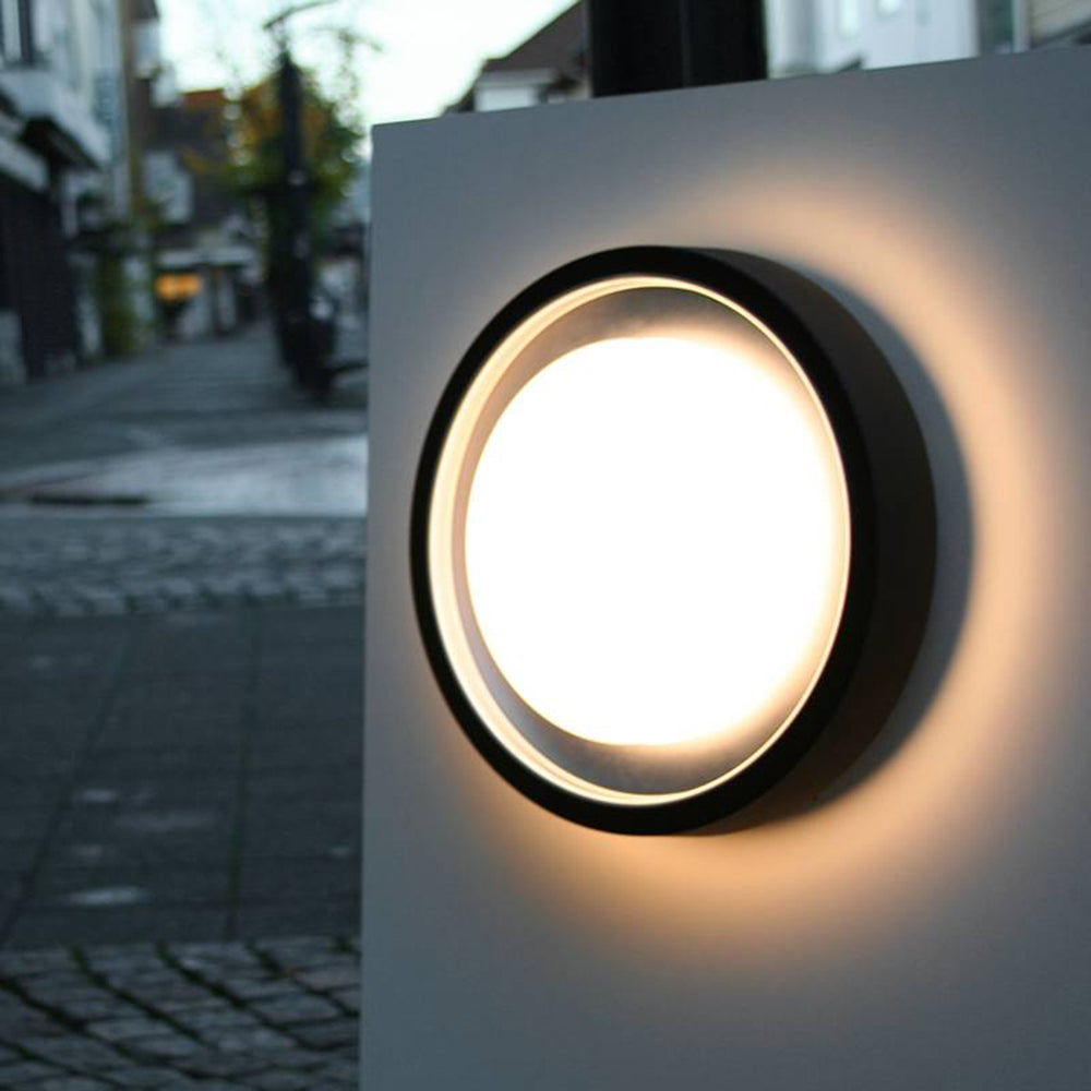 Dinalon Modern Circular Disc Shape Metal Outdoor Wall Lamp, Black