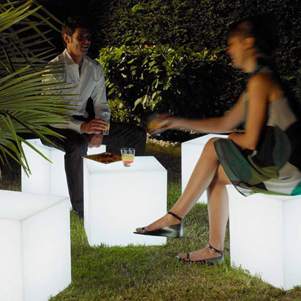 Sadapol Minimalist Square Outdoor Ground Lamp, White