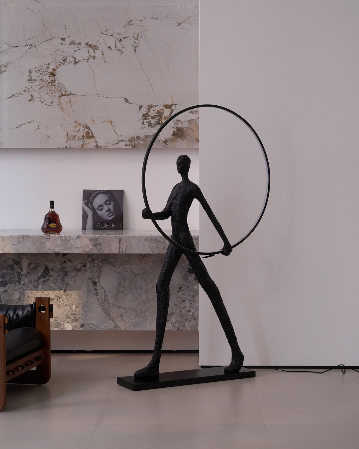 Cirielia Floor Lamp