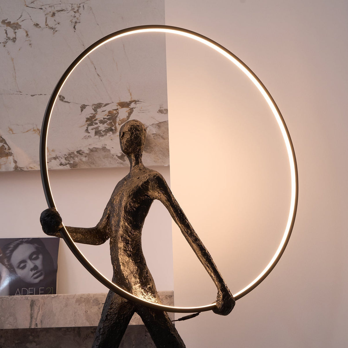 Cirielia Floor Lamp
