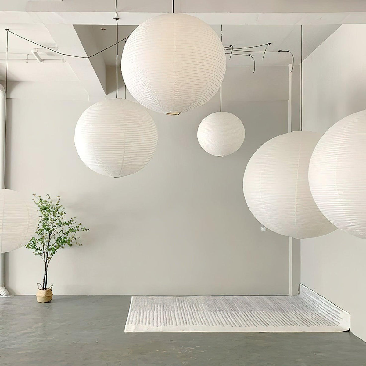 Beauwell Paper Globe White Plug Wire Pendant Light