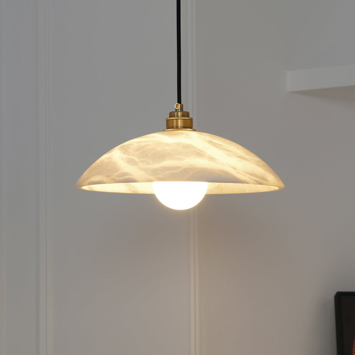 Warenol Minimalist Alabaster Pendant Light