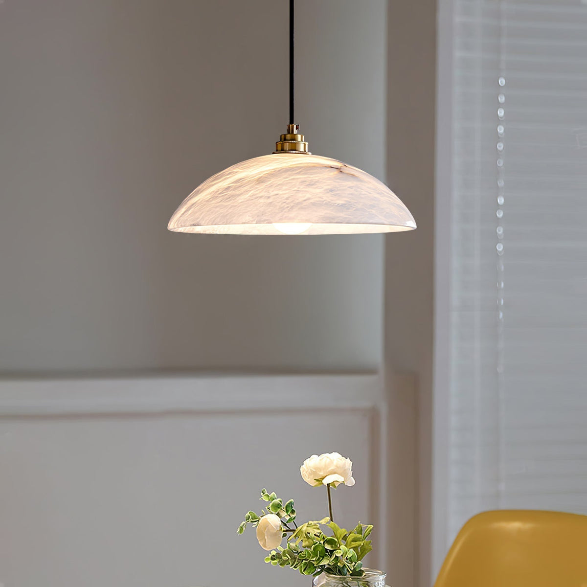 Warenol Minimalist Alabaster Pendant Light