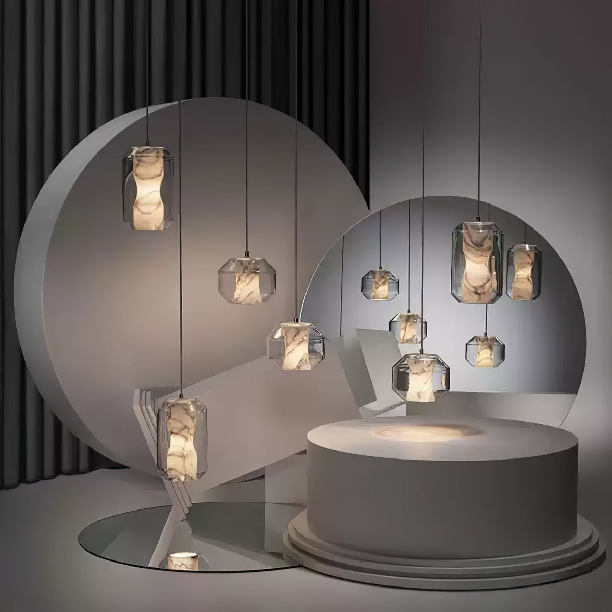 Aveneriella Alabaster Pendant Light