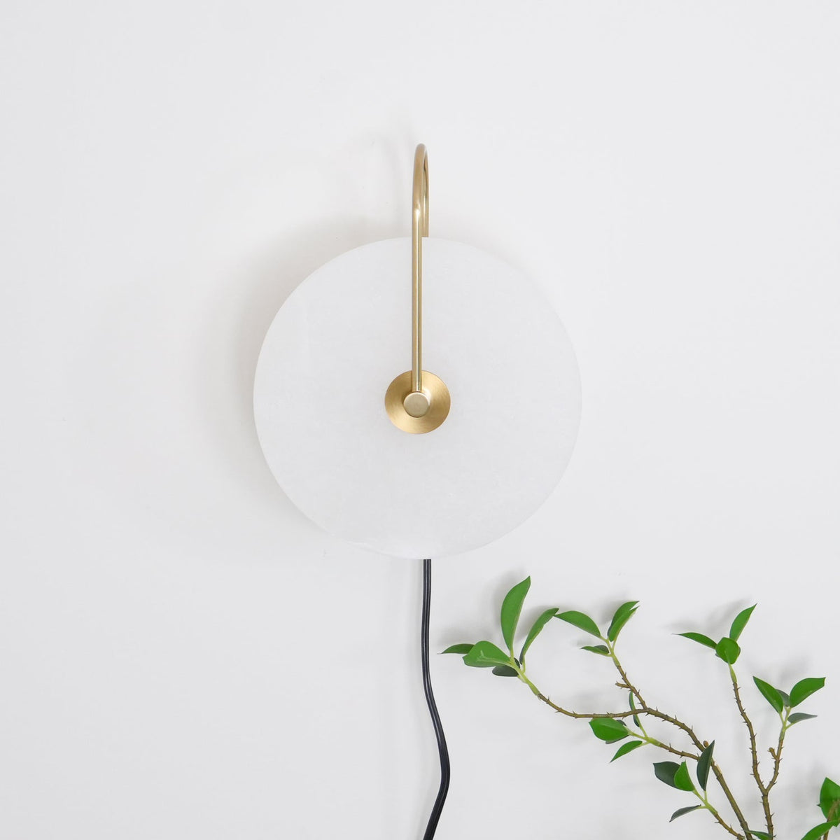 Albeaine Alabaster Globe Plug Wall Lamp