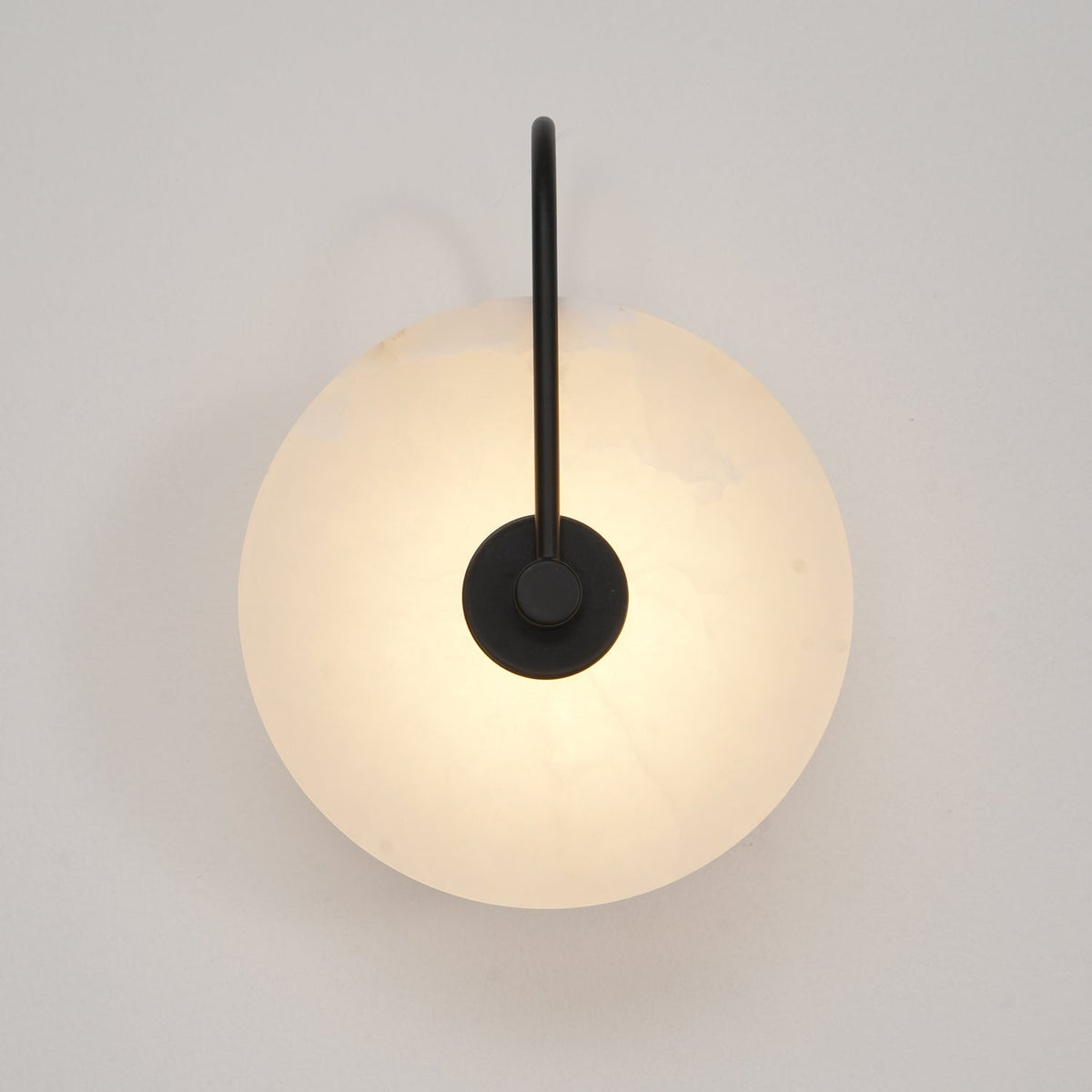 Jupagini Alabaster LED Wall Lamp Round Iconic Circular