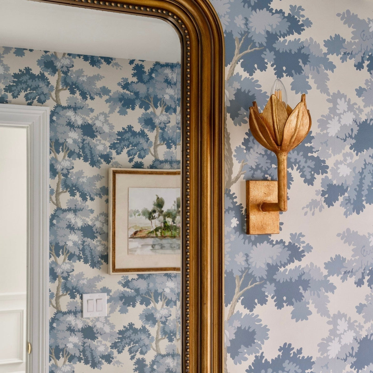 Kalelin Wall Lamp Flower