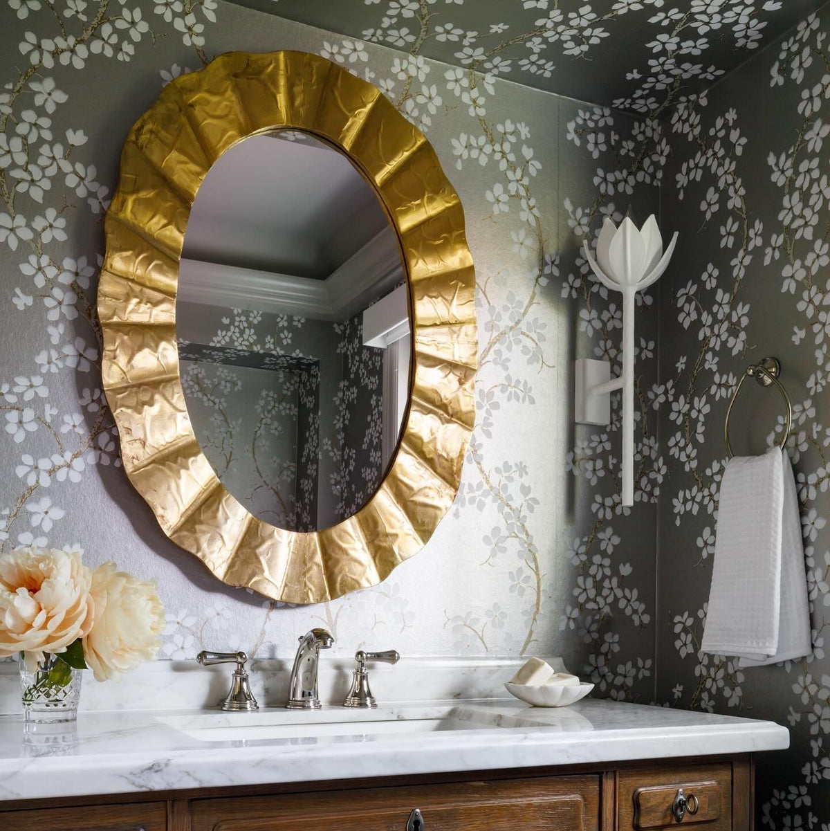 Kalelin Wall Lamp Flower