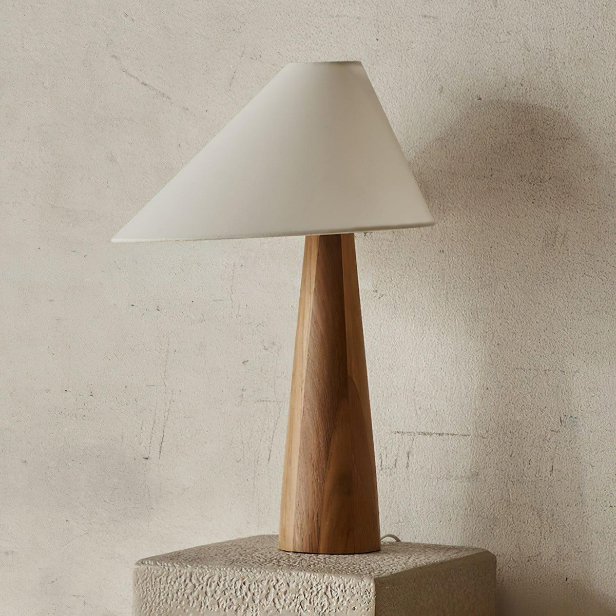 Caluine Table Lamp