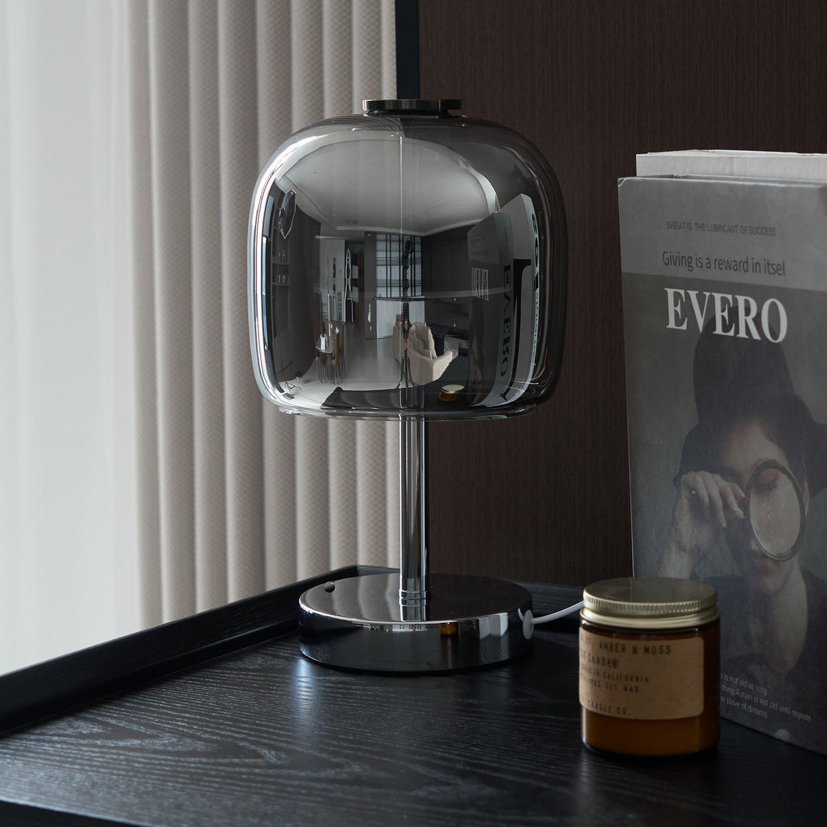 Elaaella Table Lamp