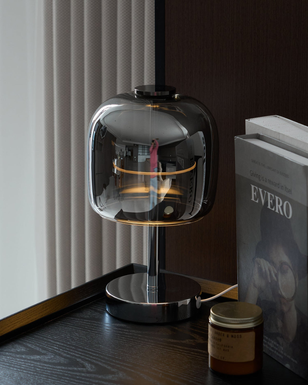 Elaaella Table Lamp