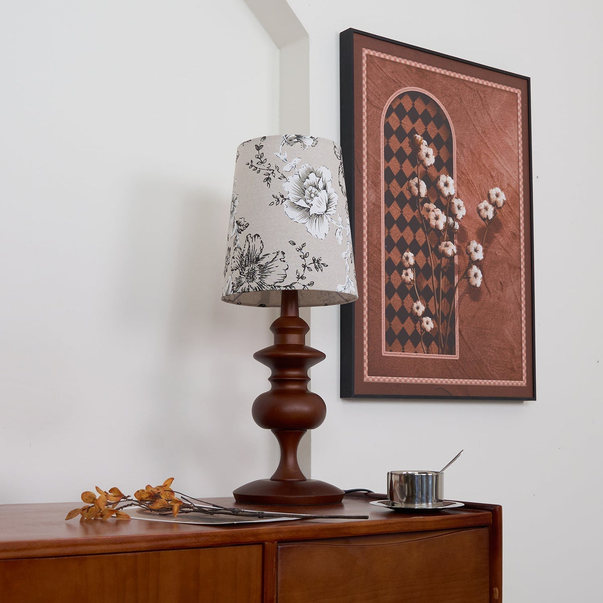 Lumiselle Table Lamp