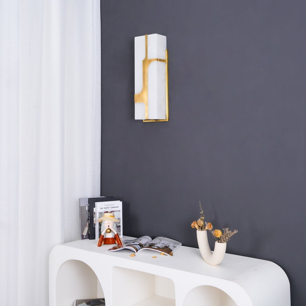 Ariel Wall Lamp Alabaster & Brass Elegance