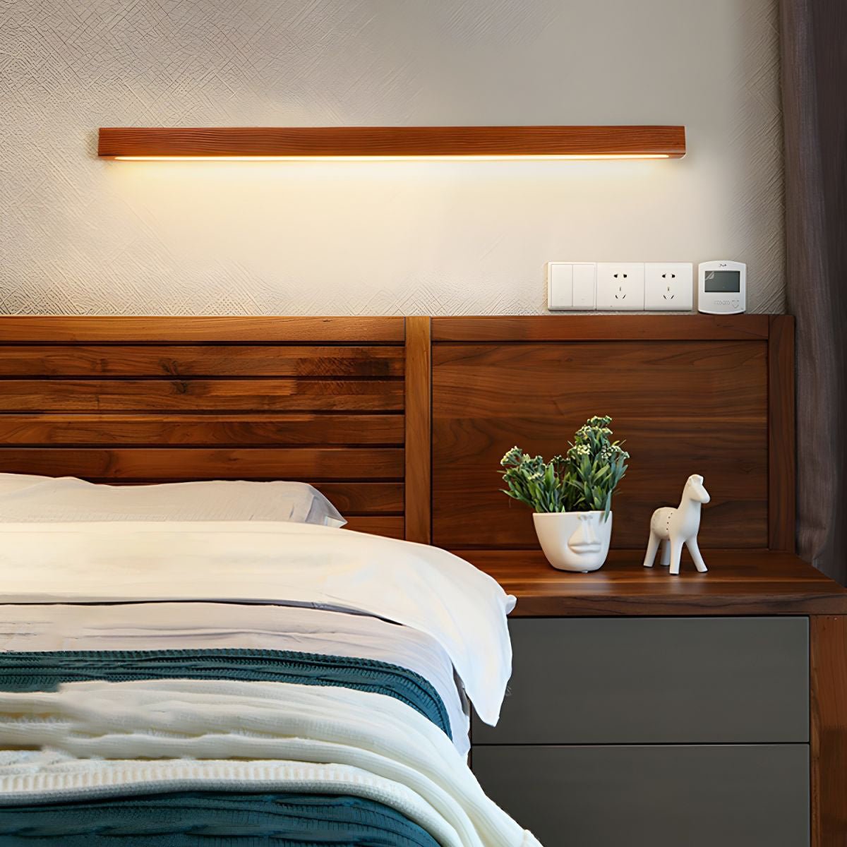 Elvivine Wall Light Wood Linear Minimalist LED