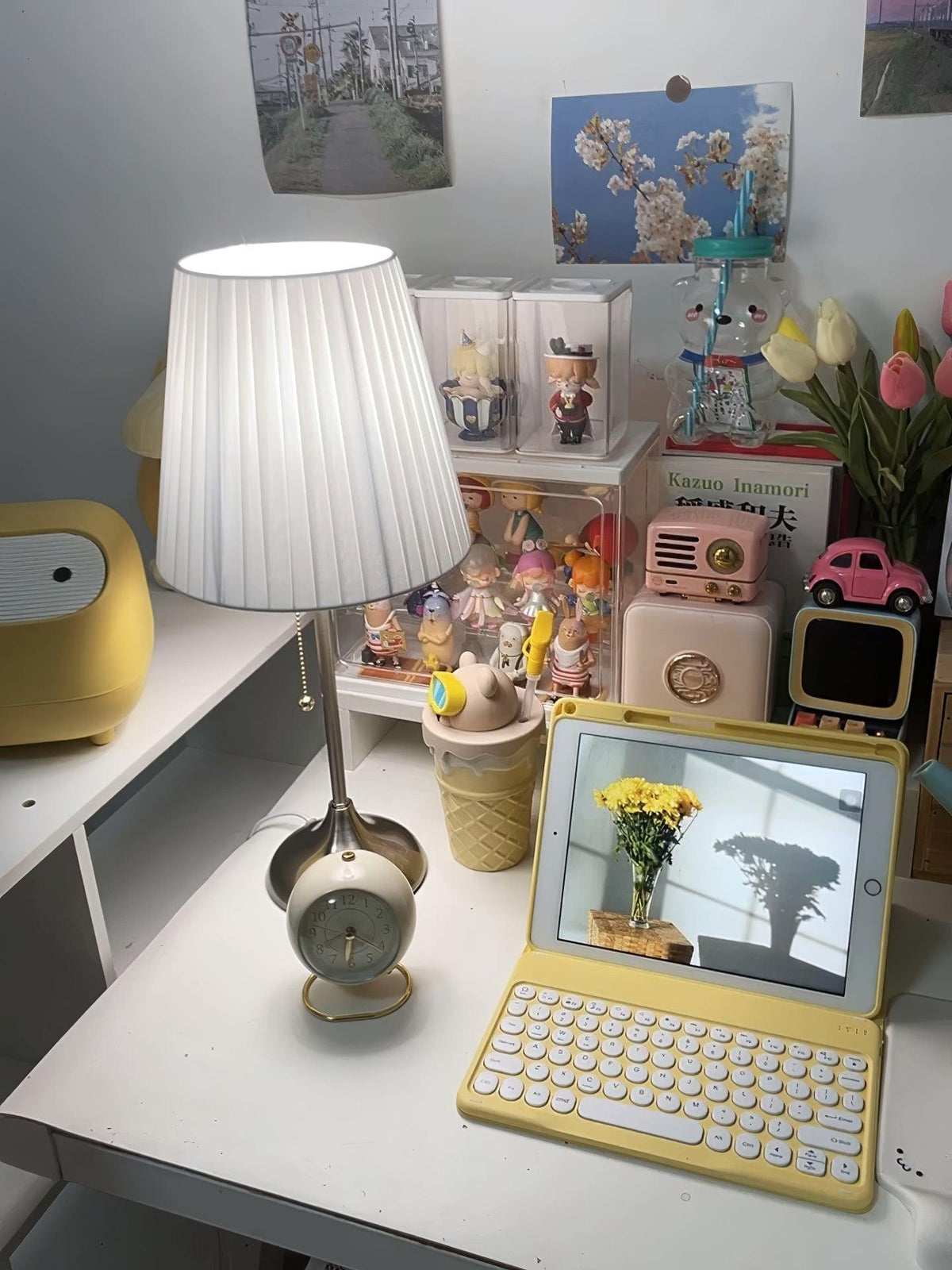 Simplicity Pleated Fabric Table Lamp