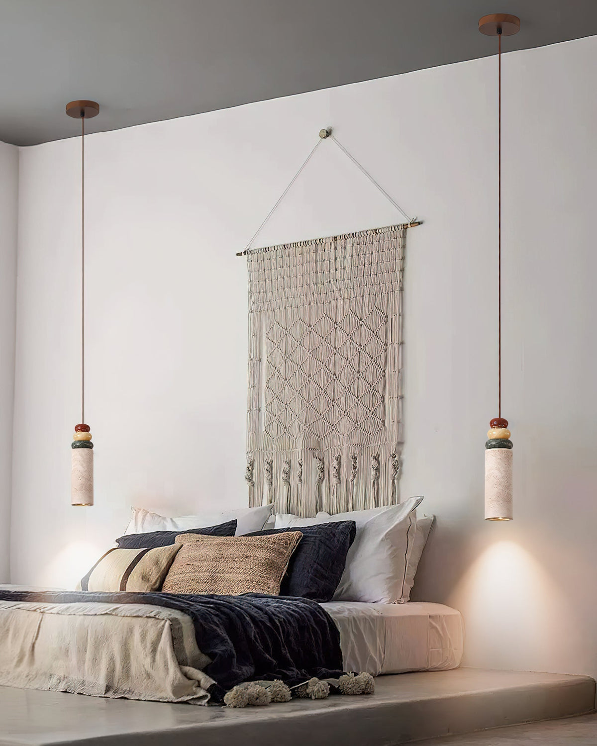 Auron Pendant Lamp Yellow travertine Marble