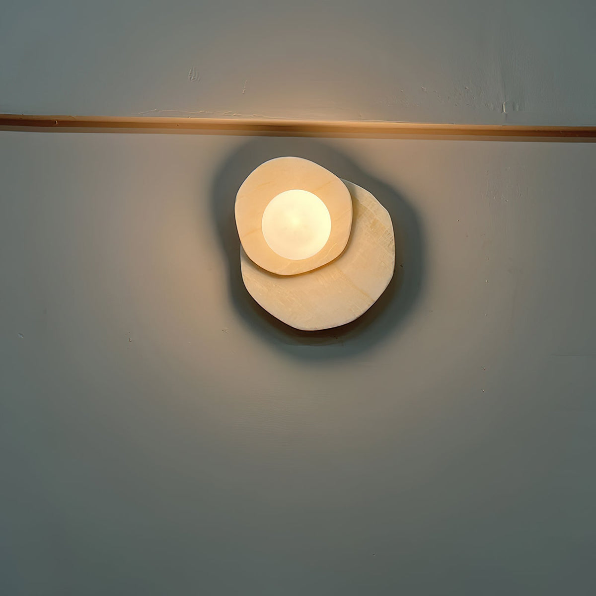Alorarae Organic Alabaster Wall Light