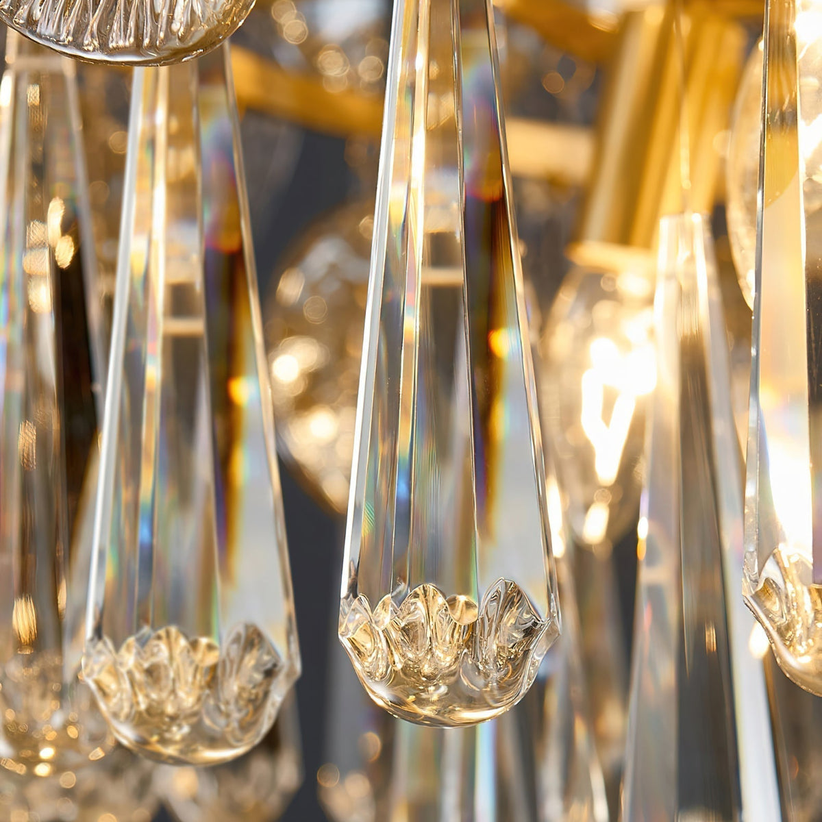 Caeluvyo Postmodern Luxury Elegance Crystal Chandelier
