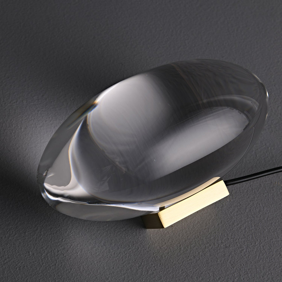Solarece Crystal Minimalist Table Lamp