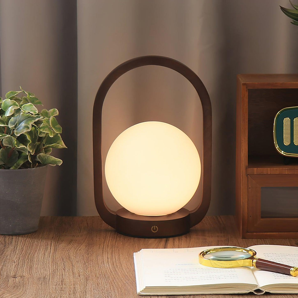 Orelanise Table Lamp