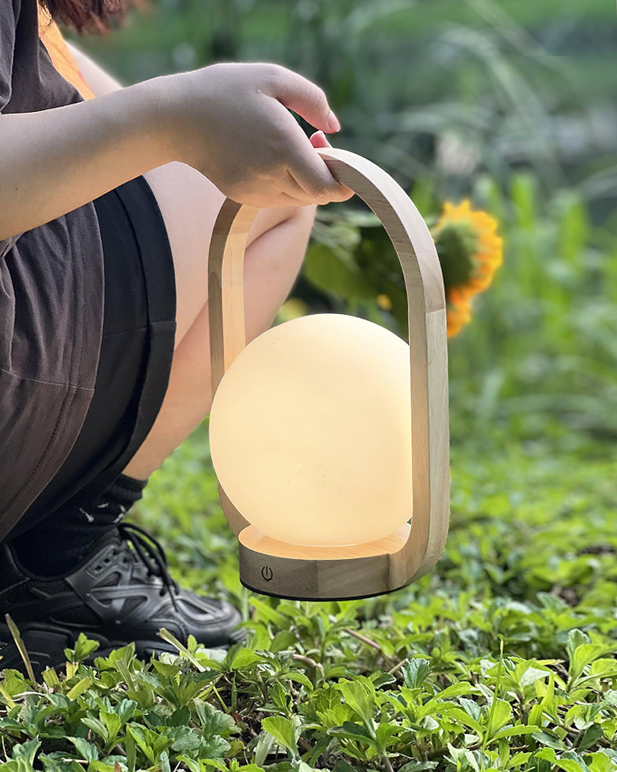 Orelanise Table Lamp
