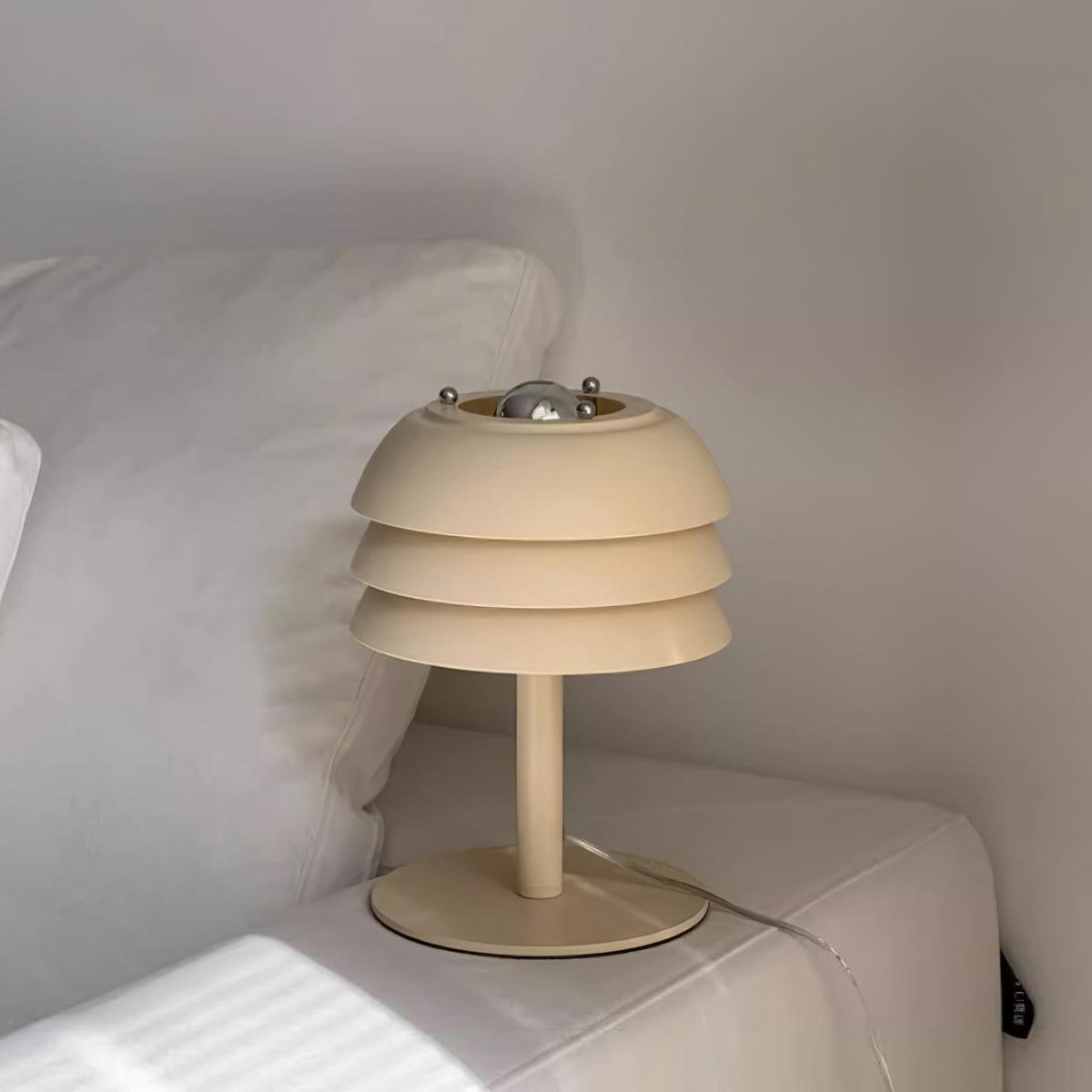 Soraaya Table Lamp
