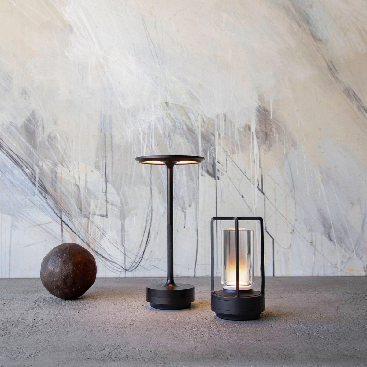 Calisina Table Lamp (built-in battery)