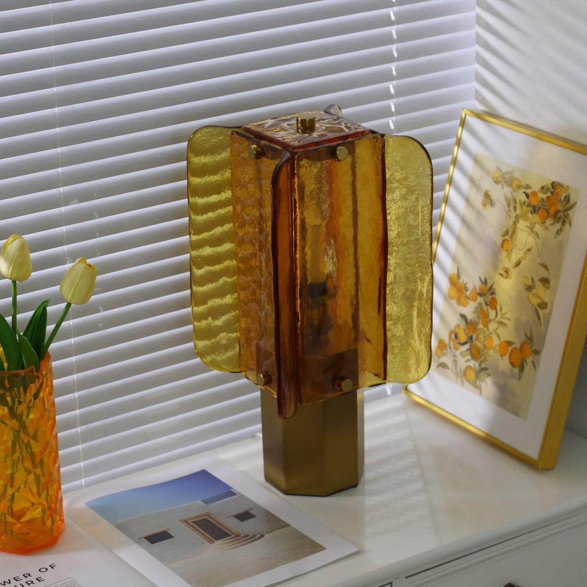 Yentix Glass Table Lamp