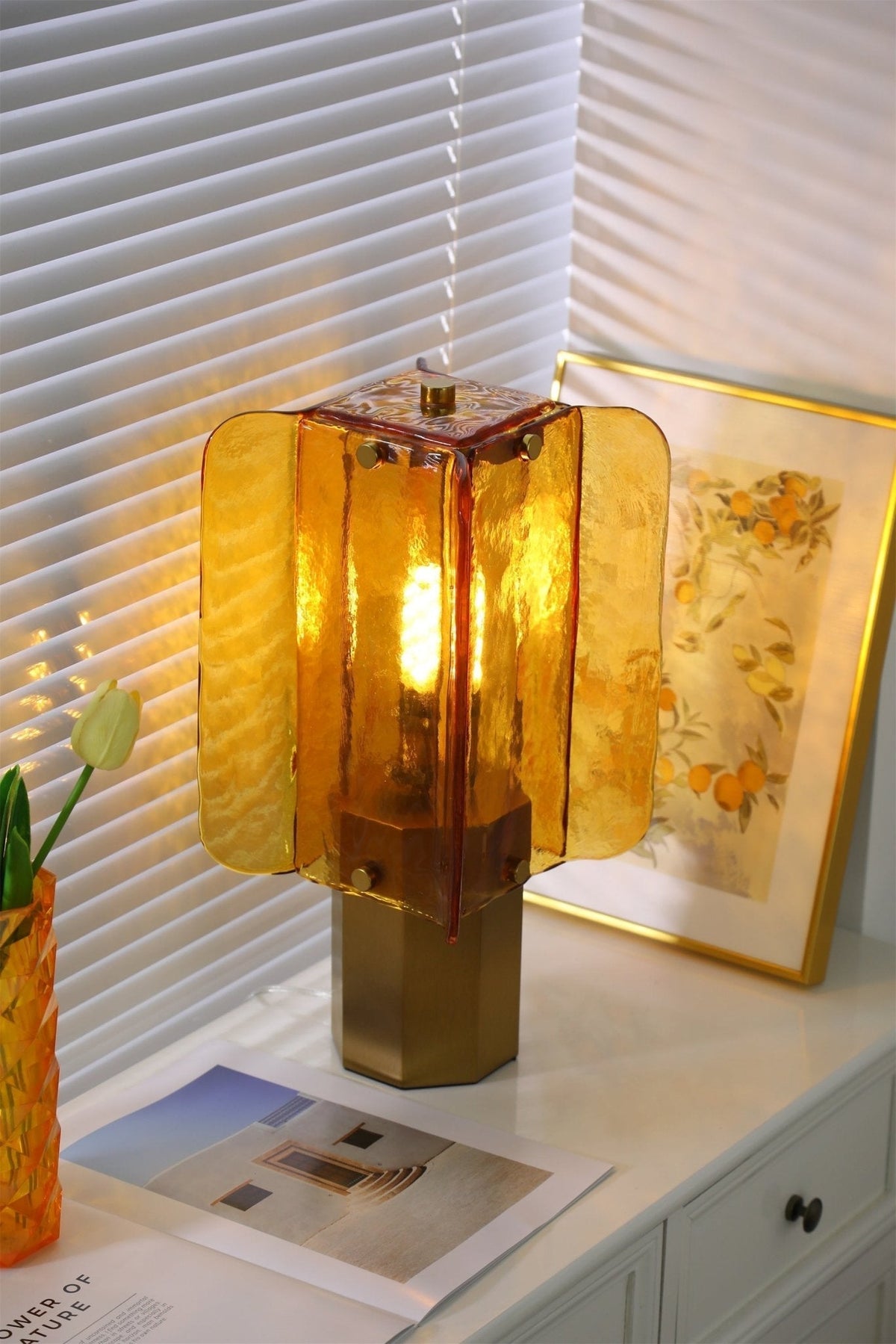 Yentix Glass Table Lamp