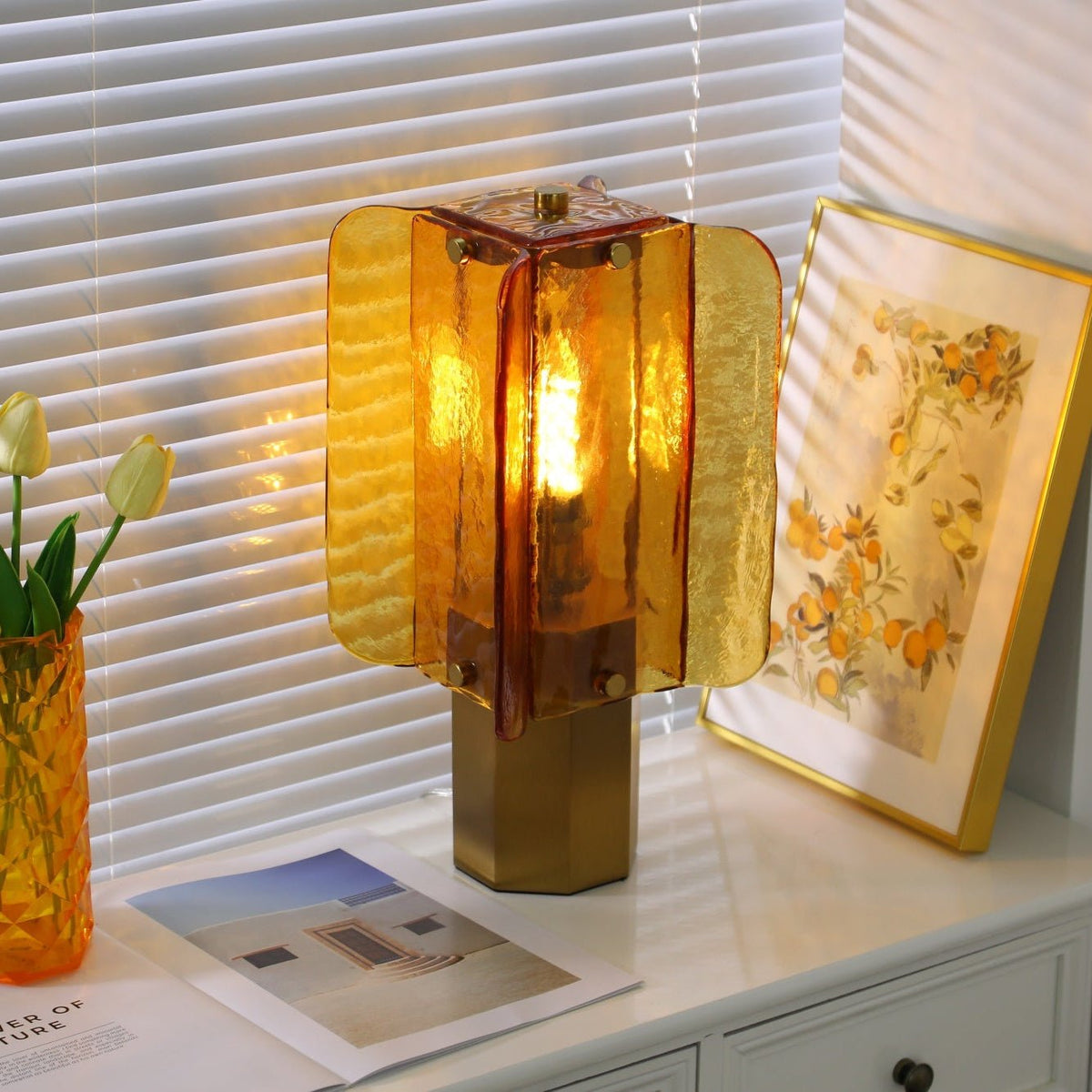 Yentix Glass Table Lamp
