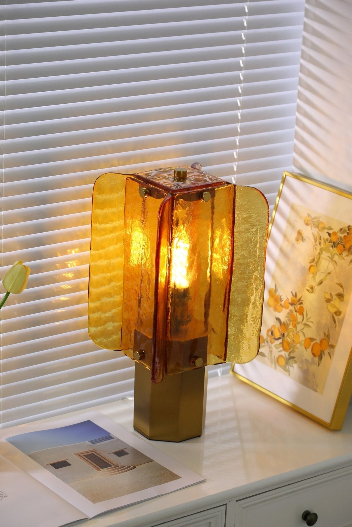 Yentix Glass Table Lamp