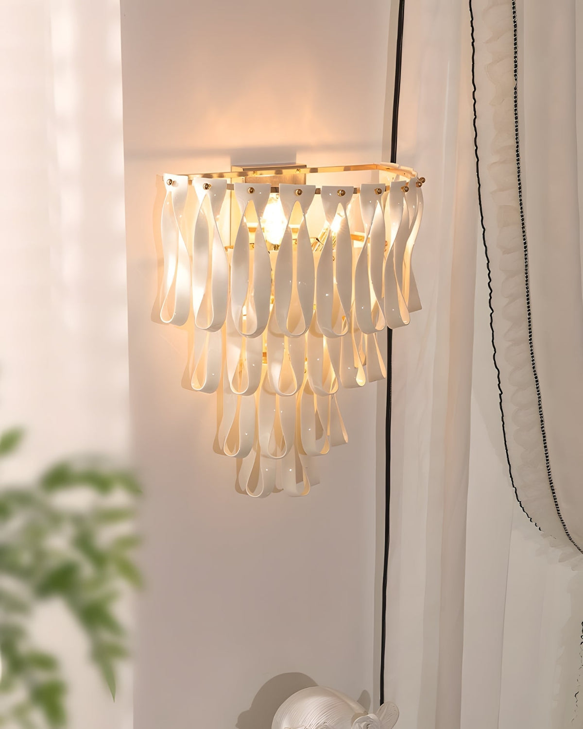 Ciruaria Wall Sconce