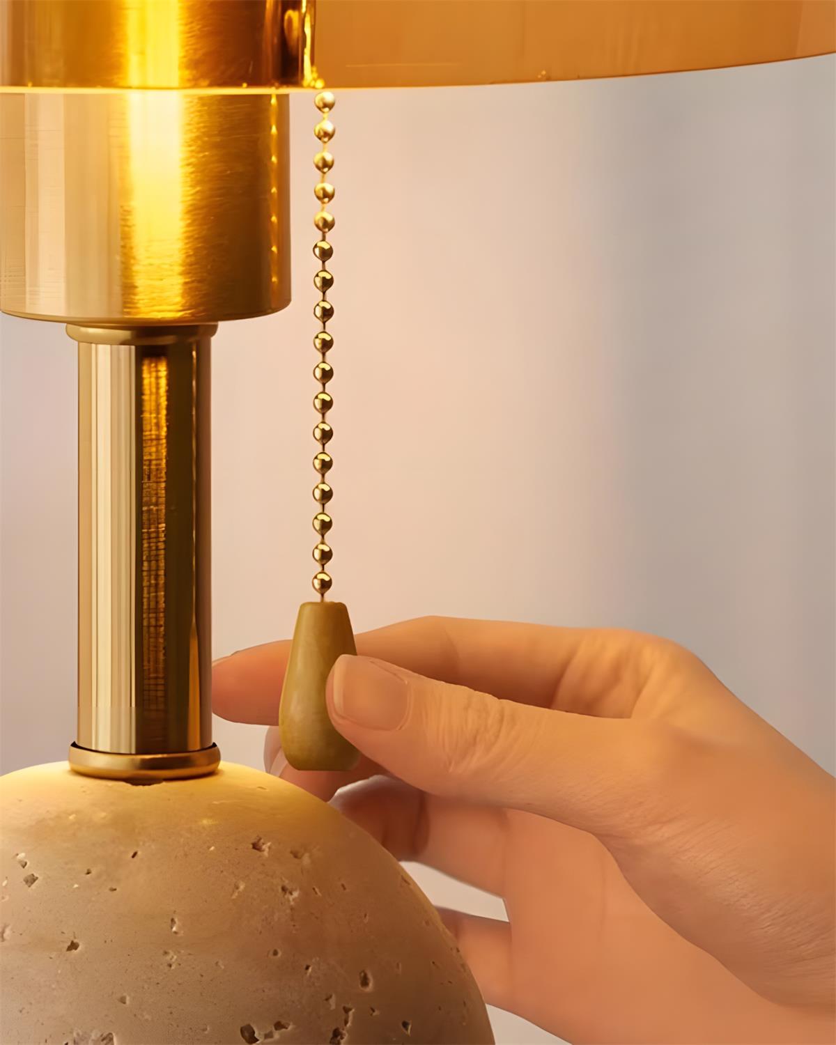 Teriiseria Table Lamp