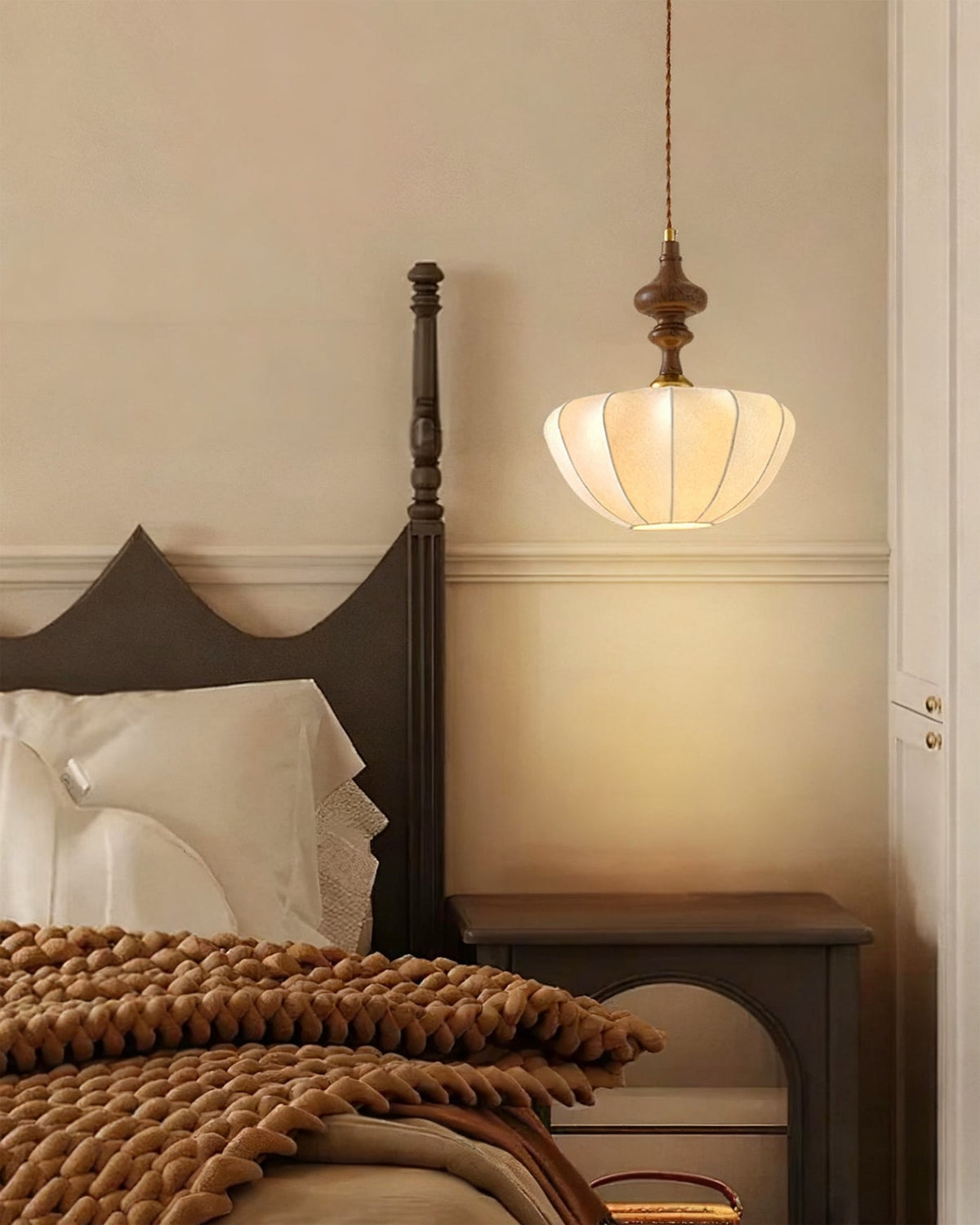 Terieelia Pendant Light