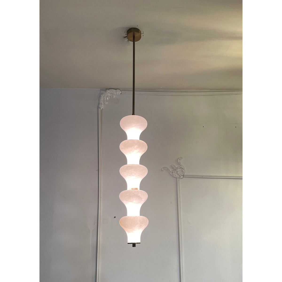 Nivalina Alabaster Pendant Lamp