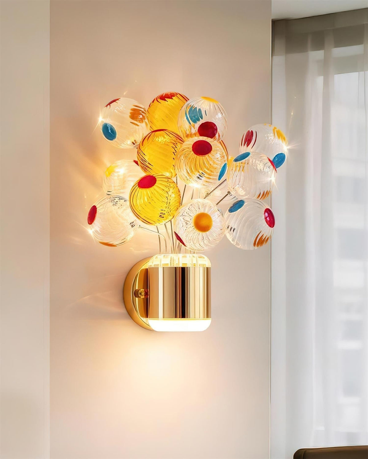 Caluora Wall Light