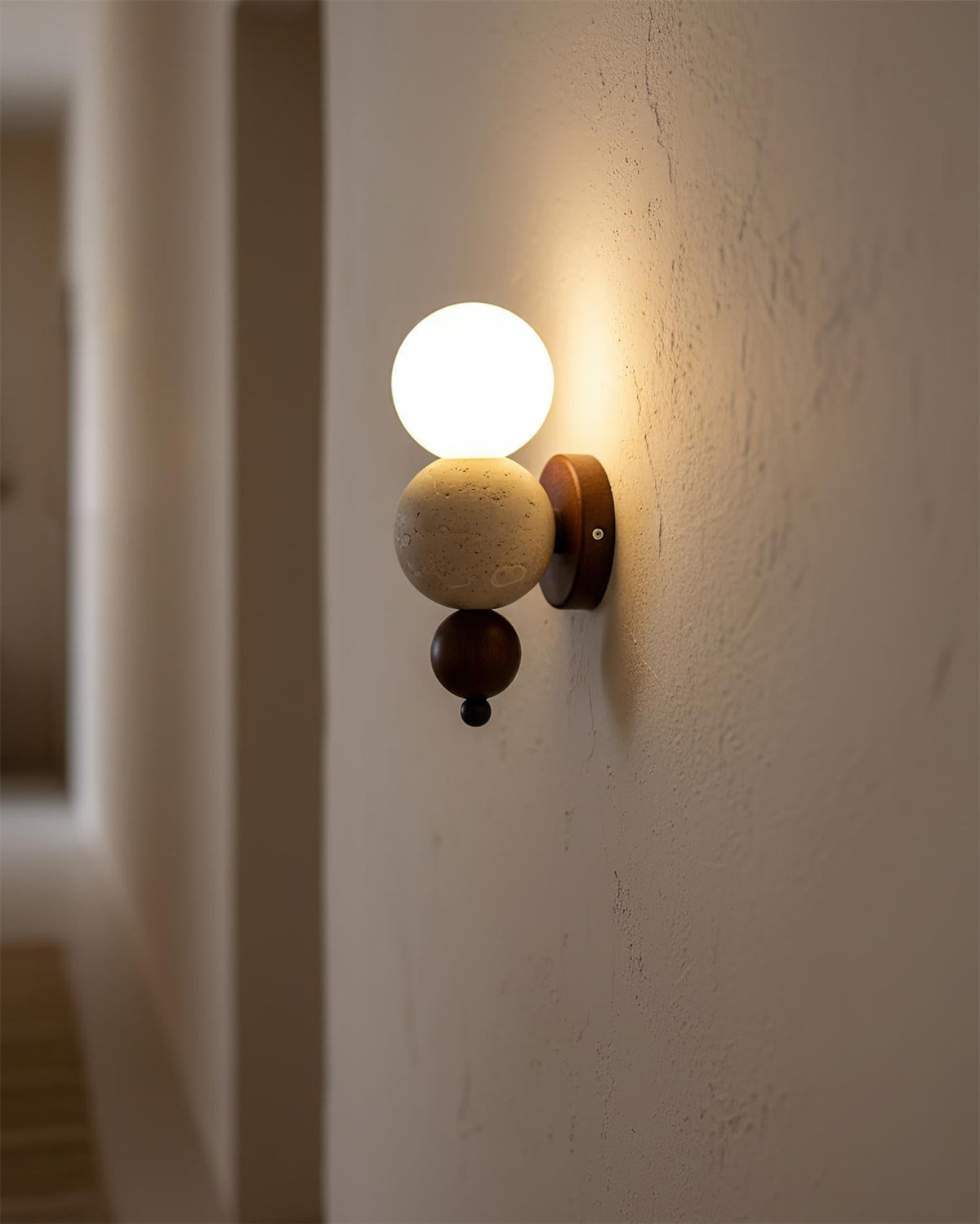 Elaieria Wall Lamp