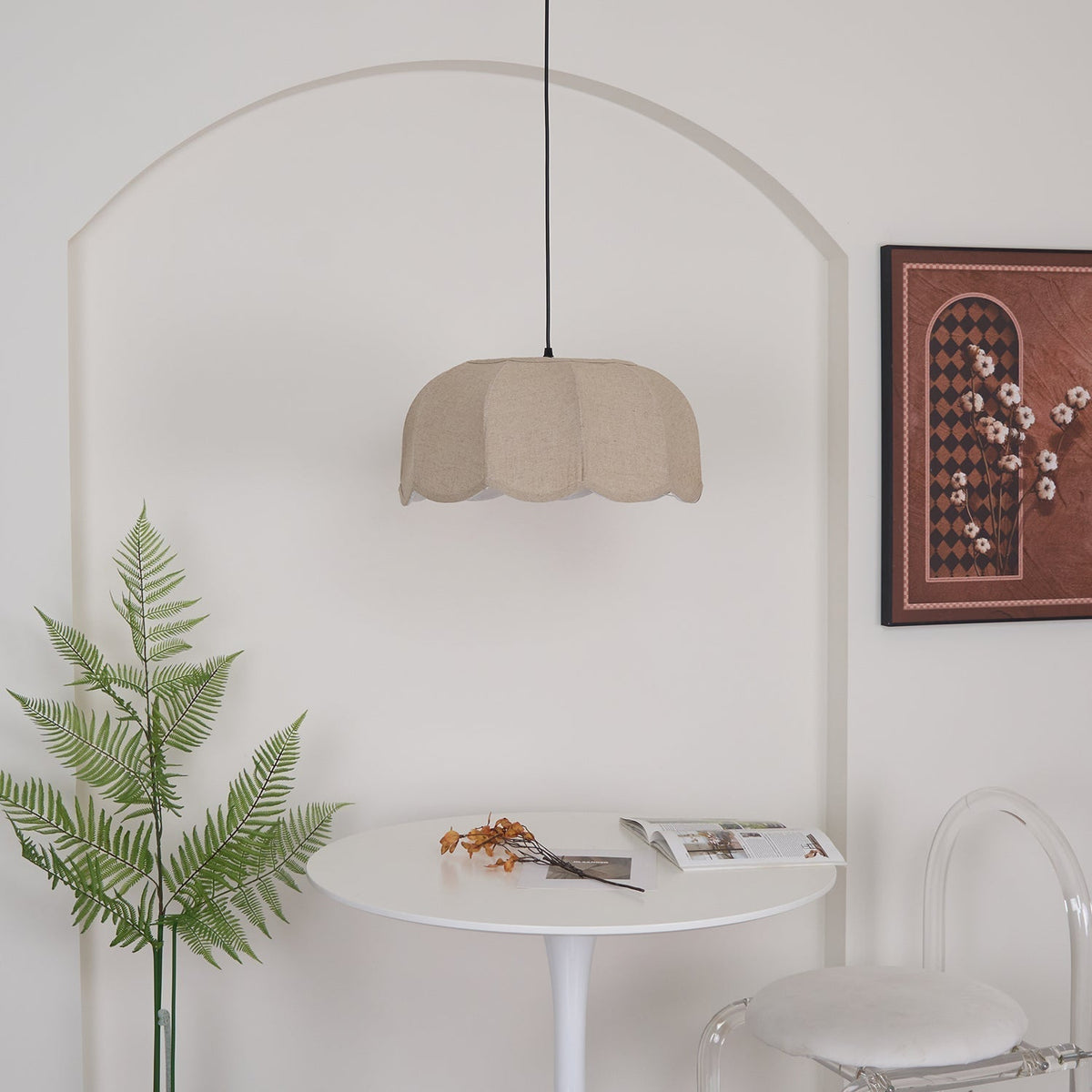 Jutunon Banana Leaf Pendant Light