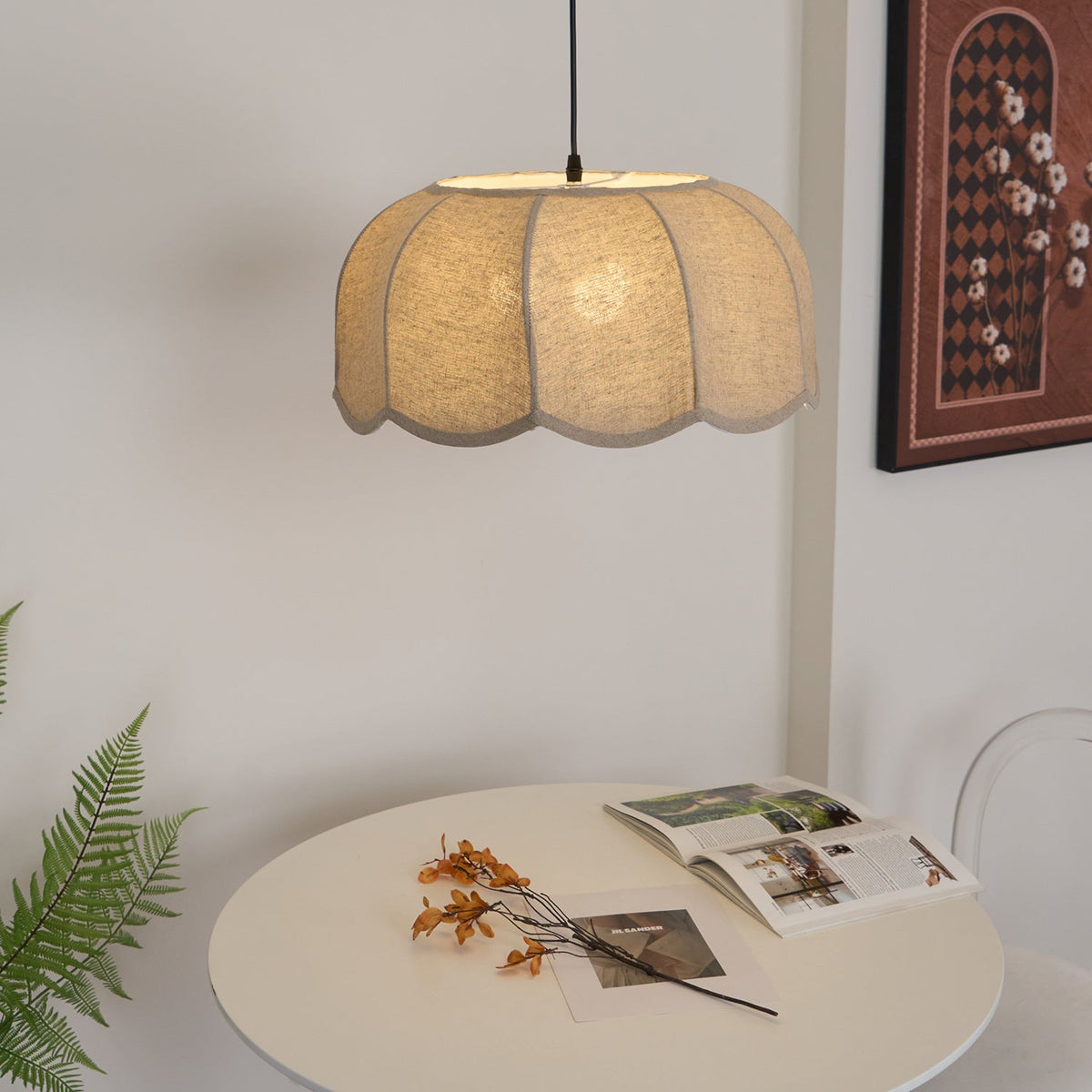 Jutunon Banana Leaf Pendant Light