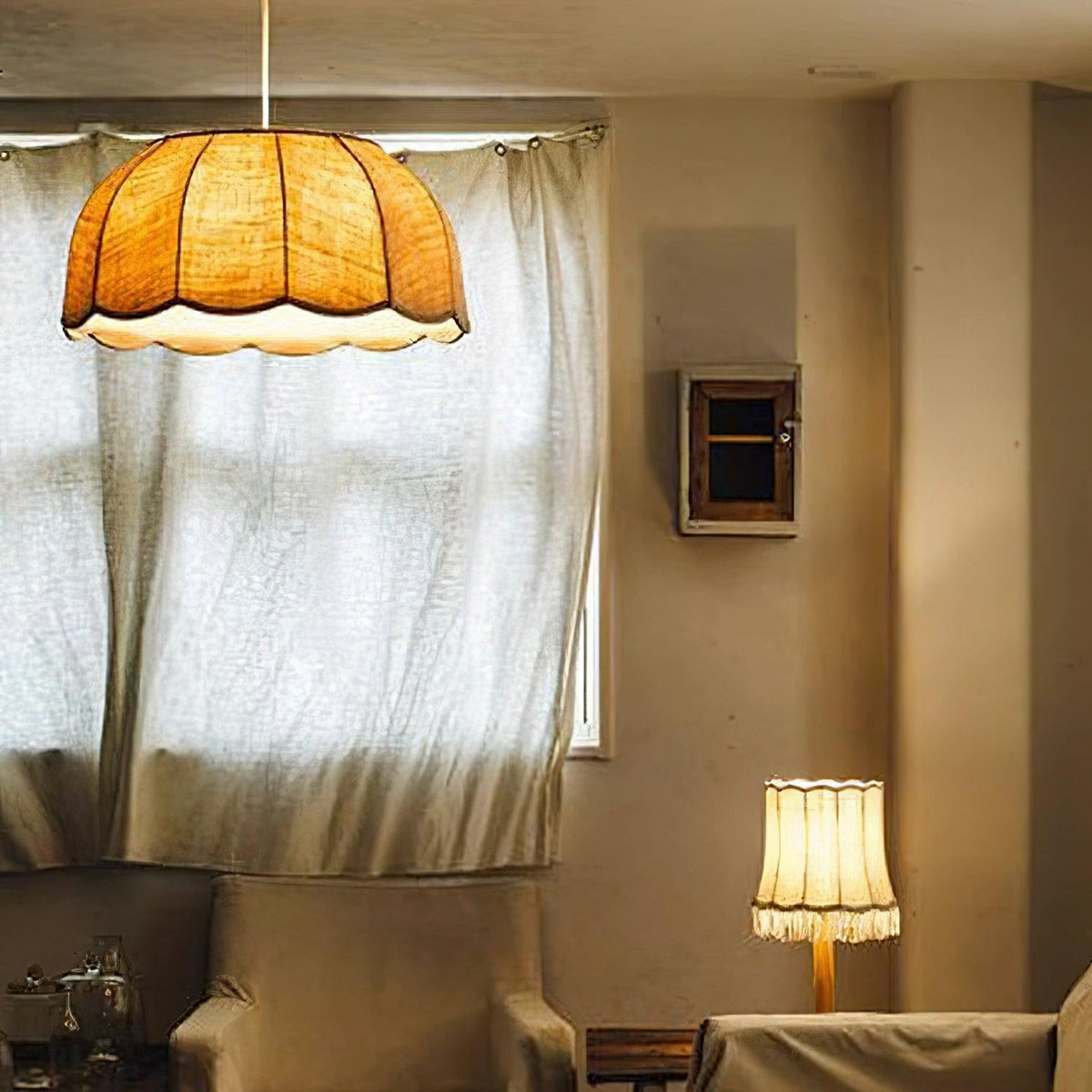 Jutunon Banana Leaf Pendant Light