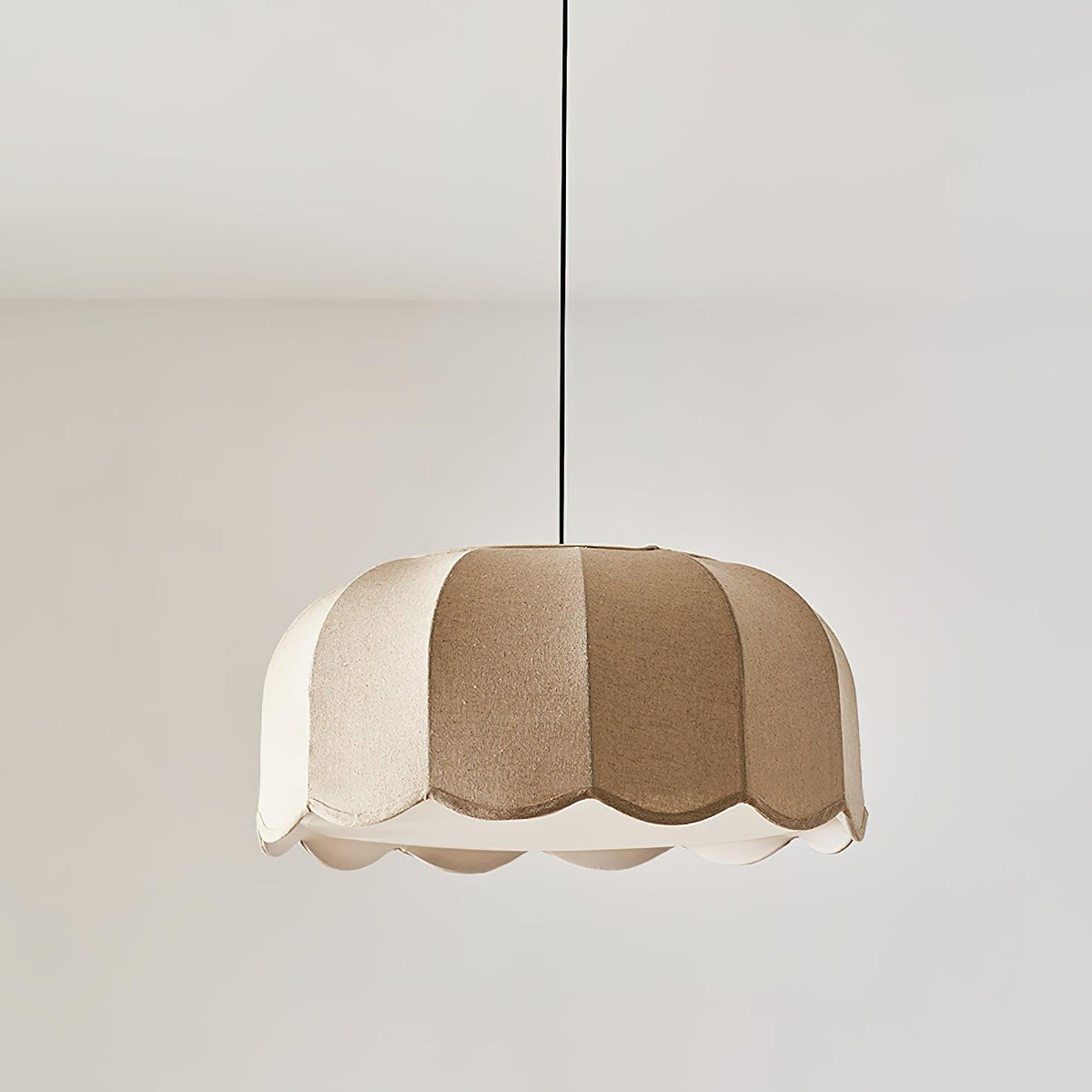 Jutunon Banana Leaf Pendant Light