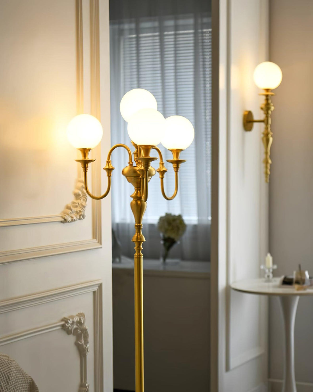 Selorielle Floor Lamp