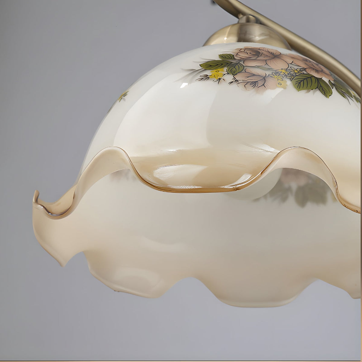 Elaiselia Table Lamp
