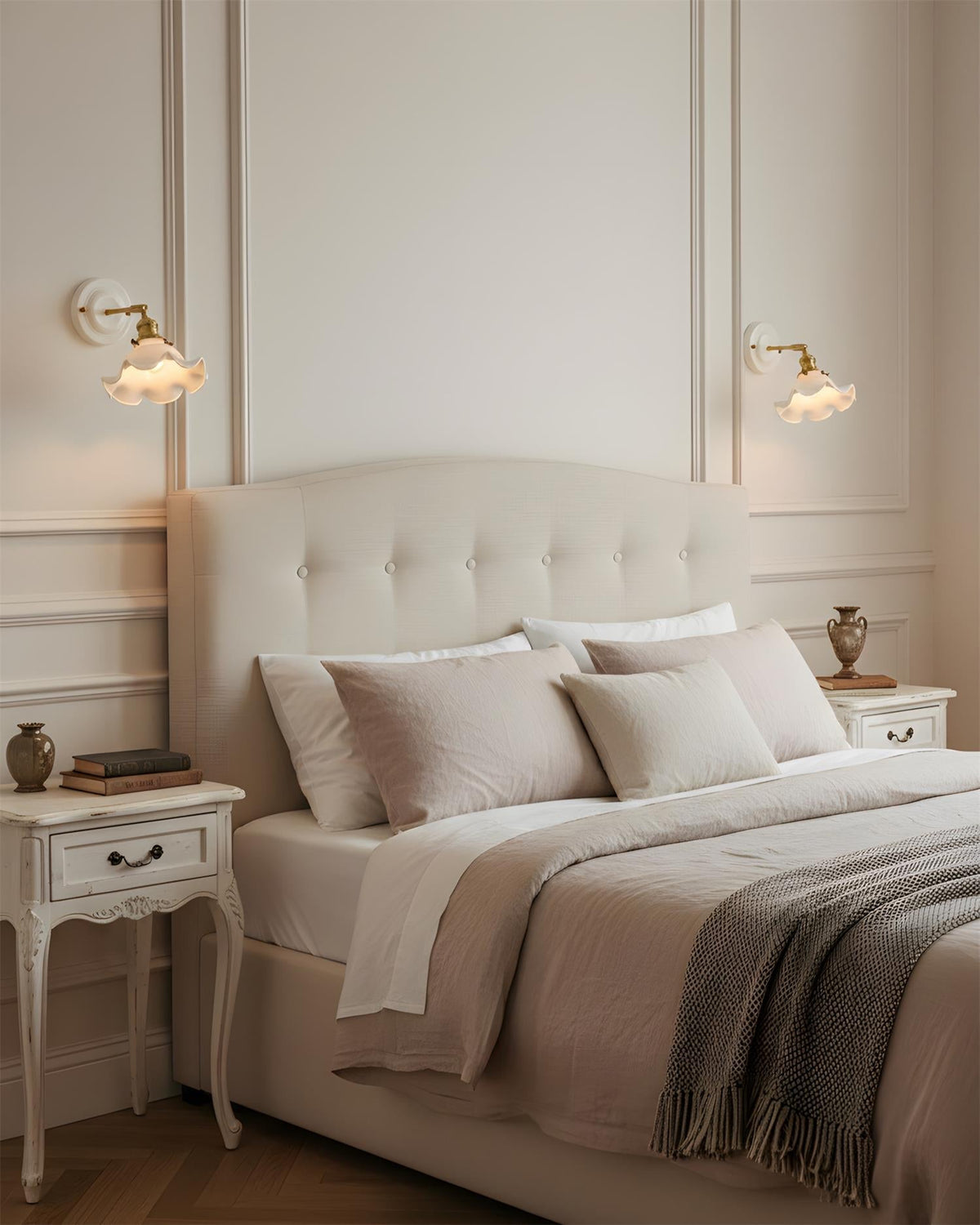 Orelivette Wall Lamp