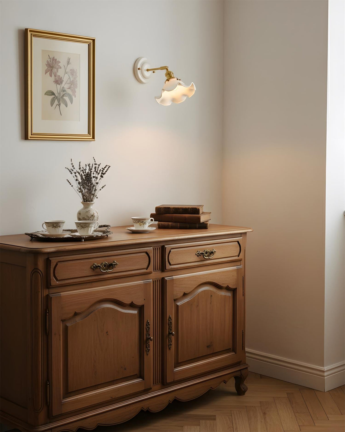 Orelivette Wall Lamp